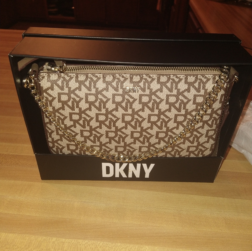 Dkny crossbody bag